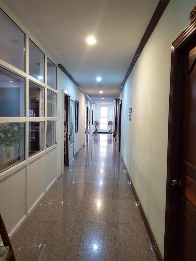 Sp Residence 나콘파놈 외부 사진