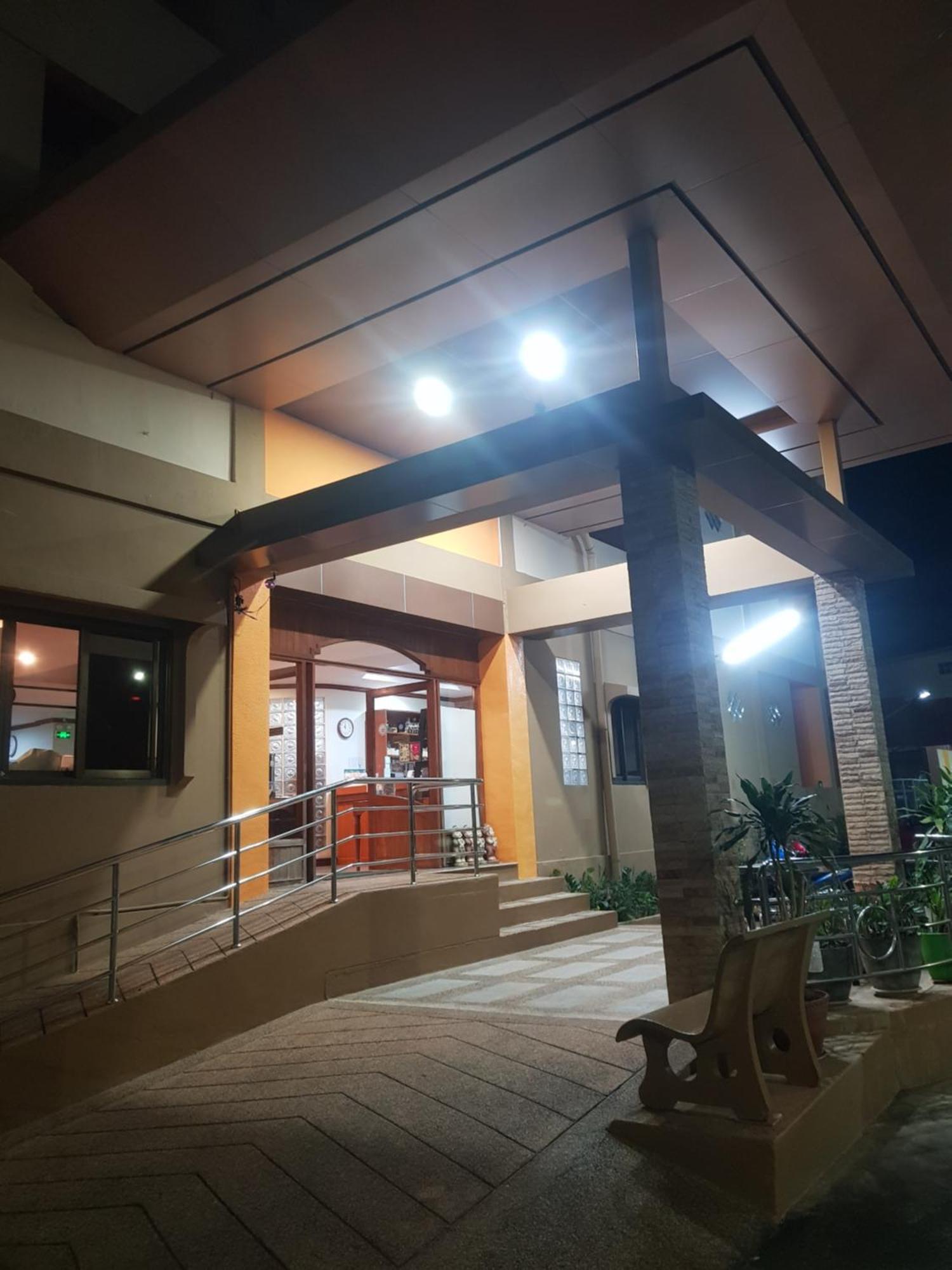Sp Residence 나콘파놈 외부 사진