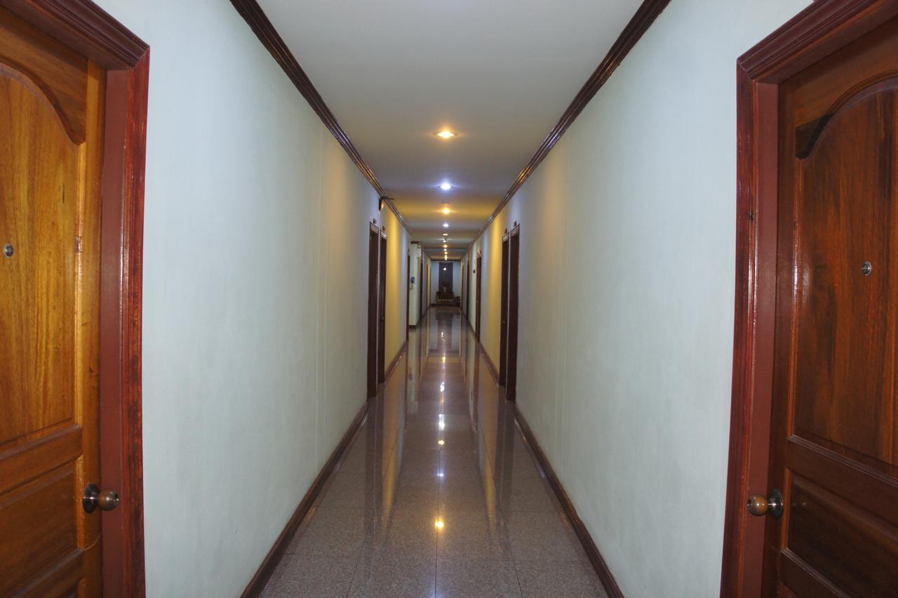Sp Residence 나콘파놈 외부 사진